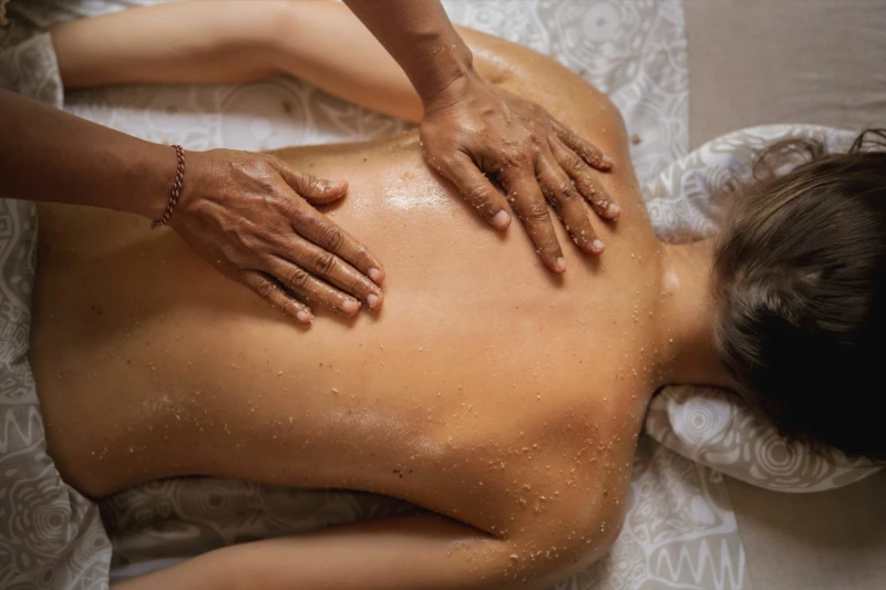 Signature scrub from Spring