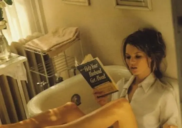 Katemoss bath 1
